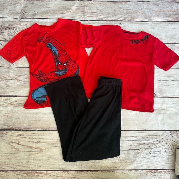 Boys pajama set bundle 8 - Picture 1 of 3